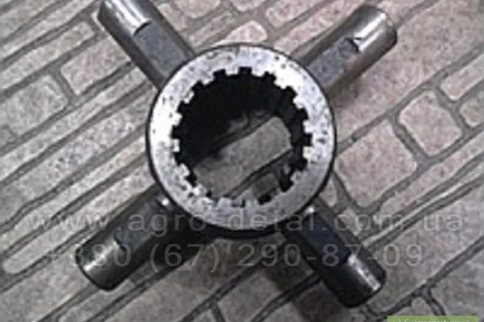 Крестовина межосевого дифференциала 133-2506060-А ( малая ) колесного автомобиля ЗИЛ-133ГЯ- фото № 1
