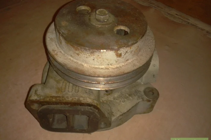 Насос водяной, помпа ЗИЛ-133ГЯ, двигателя КАМАЗ, 740.1307010-10- фото № 1