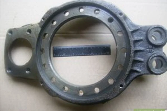 Суппорт заднего тормоза 130Г-3502014 автомобиля ЗИЛ-133 ГЯ- фото № 1