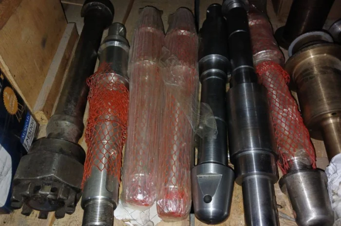 Вал водяного насоса , 832-34033, 6NVD48A-2U- фото № 1