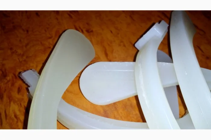 Китон полиуретановый (прижим семян, семенной скребок, чистик)- фото № 5