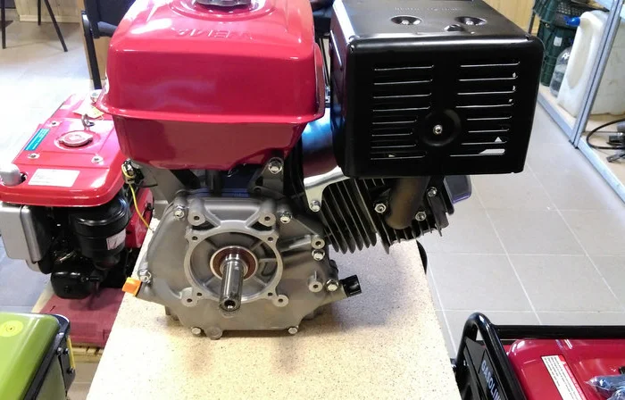 Двигатель бензиновый WEIMA WM190F-S 16 л.с.(HONDA GX420) Шпонка- фото № 8