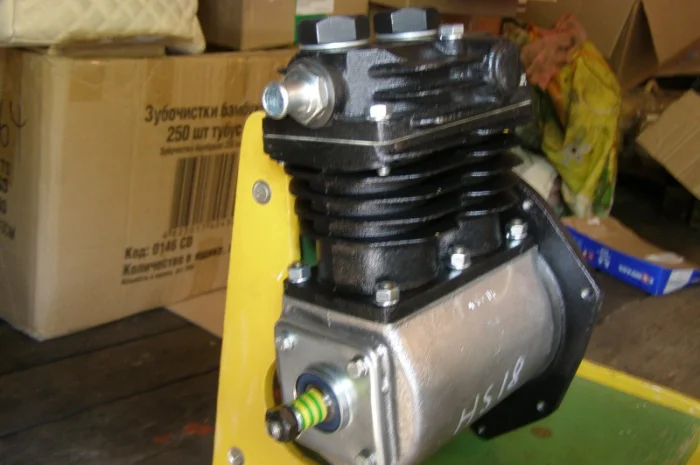 Компрессор 602.09.901 для двигателей Андория 6ст107- фото № 1