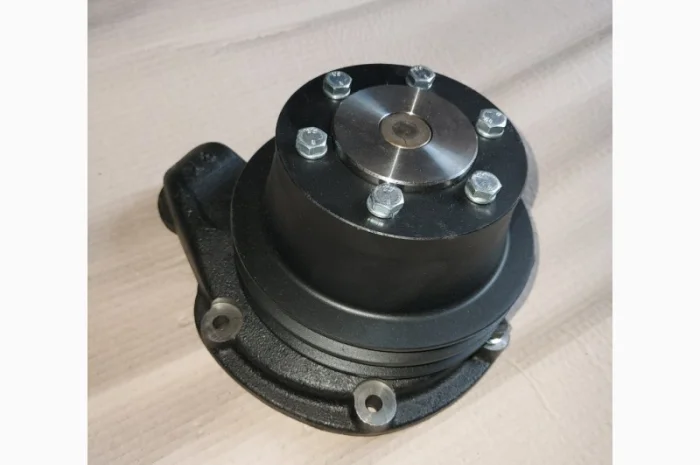 Водяной насос, помпа двигателя Mielec SW 680 погрузчика L-34- фото № 4