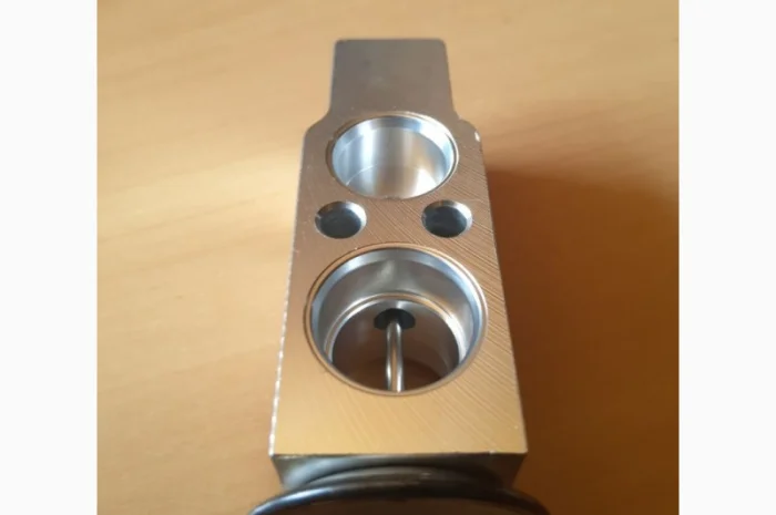 Клапан ТРВ кондиціонера - TOYOTA, LEXUS (260944)- фото № 3