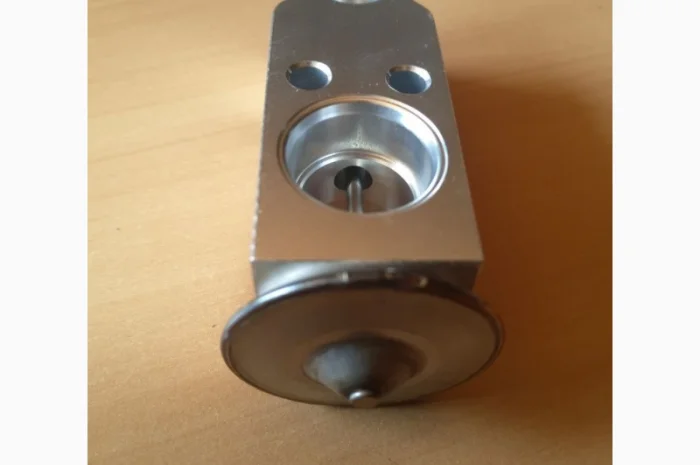 Клапан ТРВ кондиціонера - TOYOTA, LEXUS (260944)- фото № 4