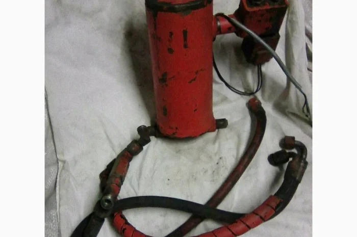 Продам гидроцилиндры, редуктора, шкивы в ассортименте- фото № 5