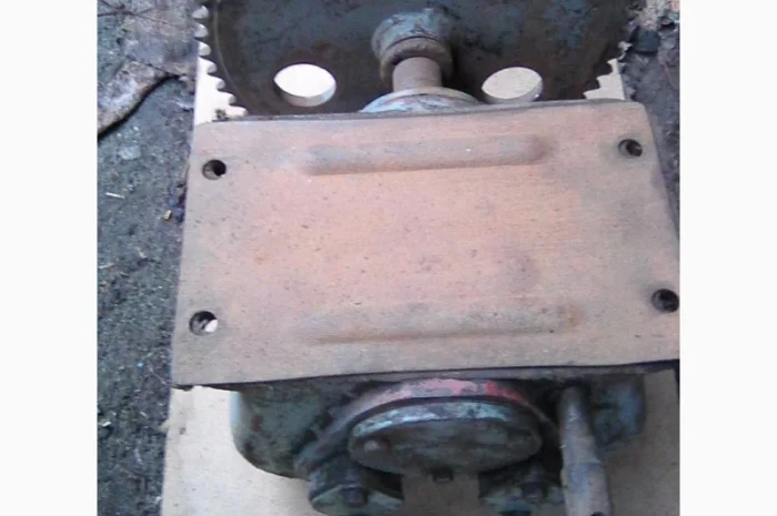 Продам гидроцилиндры, редуктора, шкивы в ассортименте- фото № 7