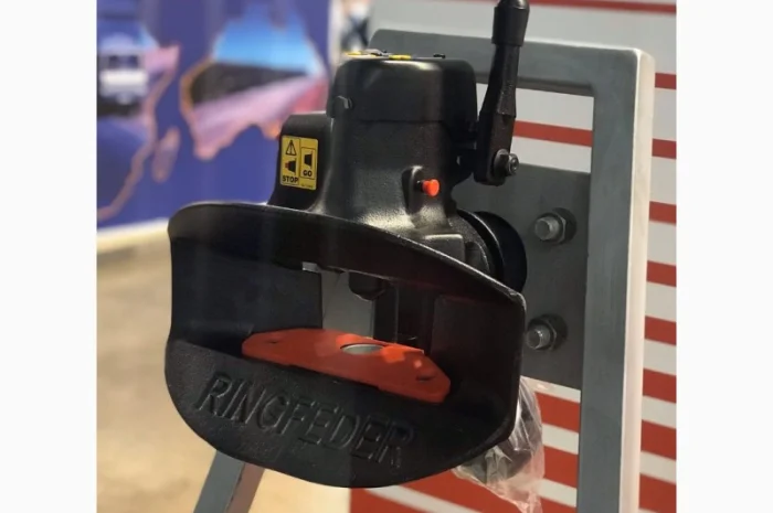 Тягово-сцепное устройство (фаркоп)- фото № 1