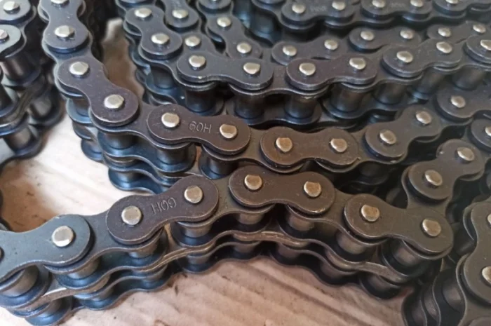 Цепь двухрядная шаг 2ПР-19.05 2ПР-25, 4 2ПР-19.05 10B-2 16A-2 звёздочка- фото № 1