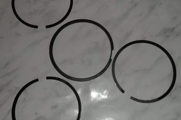 Продам кольца поршневые 92 мм для мотоблока минитрактора- фото № 1