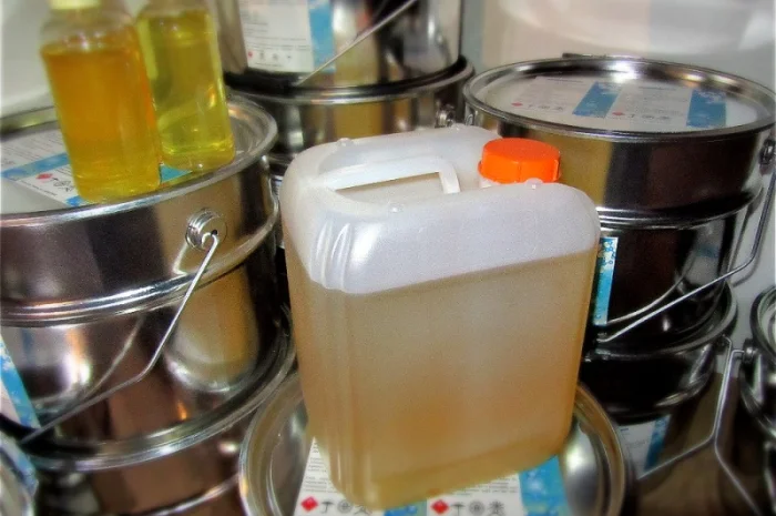 Теплостійкий клей для металів, пластиків БФР-2К, БФР-4К (тримає до 200 С)- фото № 5