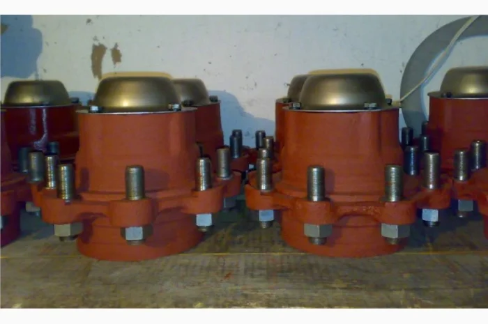 Продам ступицы прицепов 2ПТС4, 2ПТС6. ПРТ-7, 10, 11, 16 тонн- фото № 1