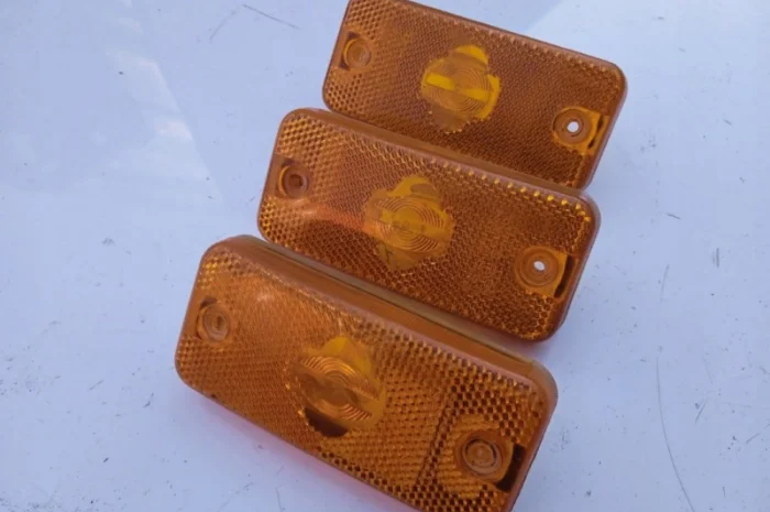 41200664 Габаритные фонарь боковой Iveco Stralis 5801631615- фото № 1