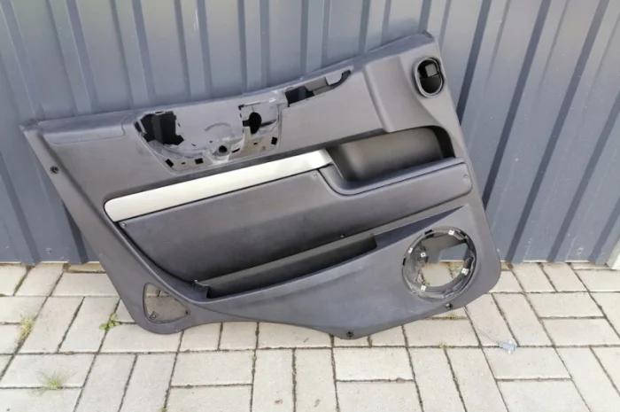 98407759 Обшивка двери внутренняя Iveco Stralis- фото № 1