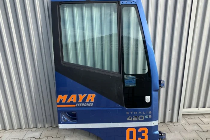 504232501 Дверь правая Iveco Stralis- фото № 1