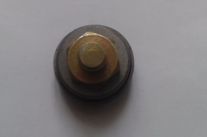 Клапан выхлопной компрессора автобуса Икарус- фото № 2