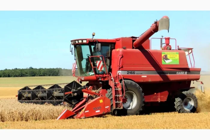 Радиатор водяного охлаждения двигателя комбайна CASE 2188/2388- фото № 3