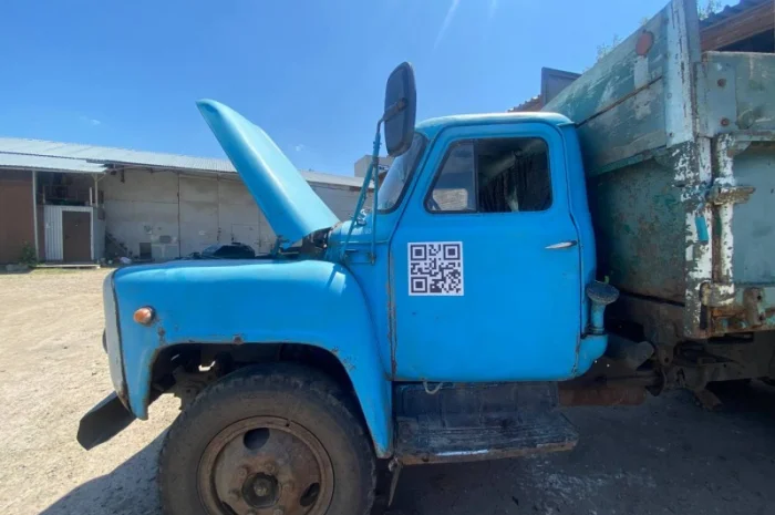 Кабина ГАЗ 53 облицовка капот крыла решетка и другое- фото № 3