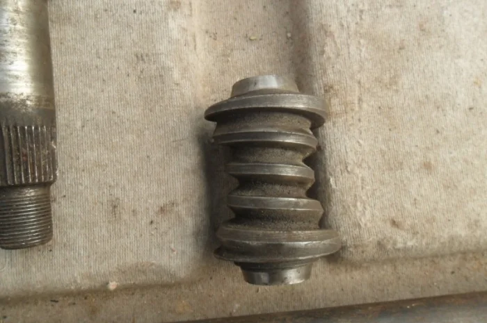 Новые оригинальные элементы рулевого механизма ПОБЕДА, ГАЗ 21, ГАЗ 69- фото № 5