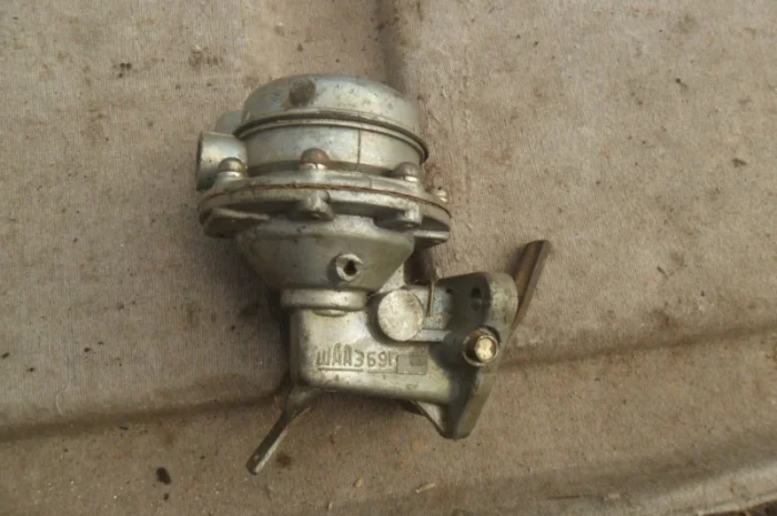 Новый бензонасос ПОБЕДА М- 20, ГАЗ - 51, 52, 69- фото № 1