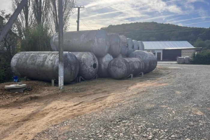 Гноєрозкидач ПРТ-10 прицеп навозоразбрасыватель МЖТ бочка- фото № 8