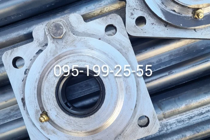 Скребок транспортера ПРТ-10, ПРТ-7; опора валу приводу бітера ПРТ-10, ПРТ-7- фото № 2