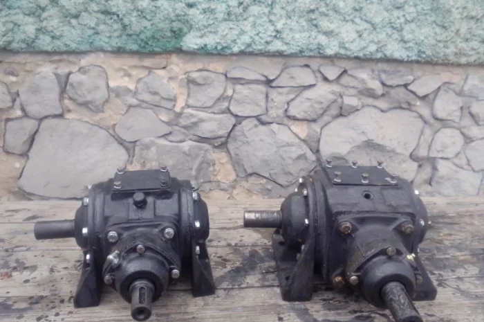 Редуктора угловые- фото № 1