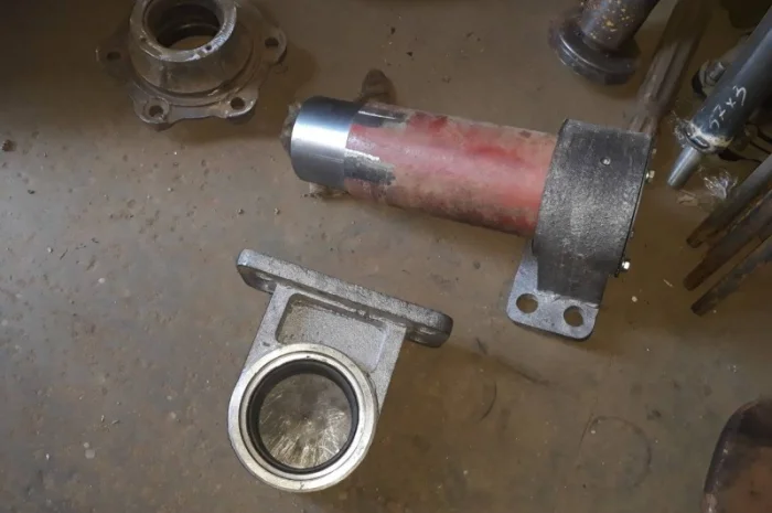 Центральная ось балансира бочки МЖТ- фото № 3