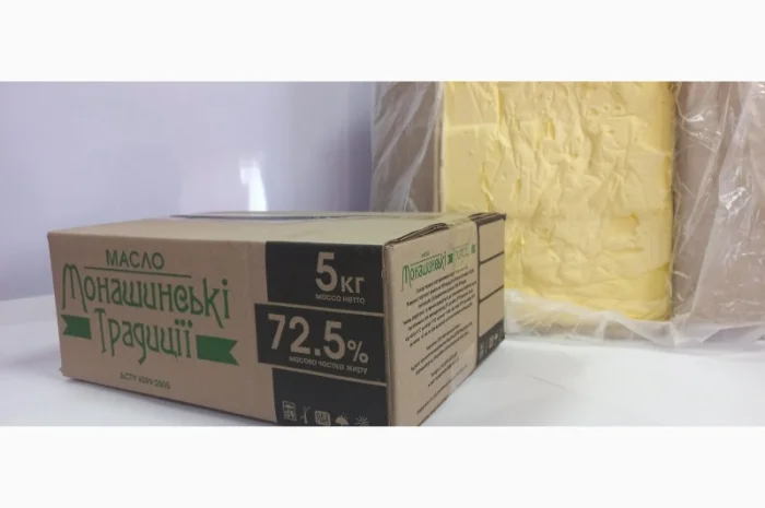 ДСТУ 4399:2005 Масло 72, 5% Монашинські Традиції- фото № 1