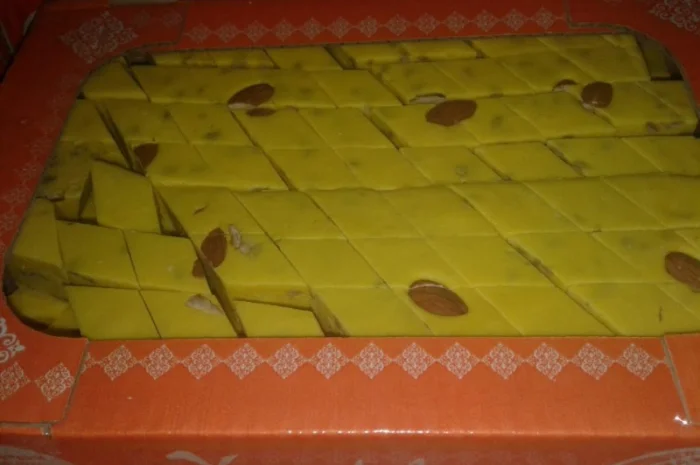 Халва Узбекская. Халва Тахинная. Широкий ассортимент халвы- фото № 5
