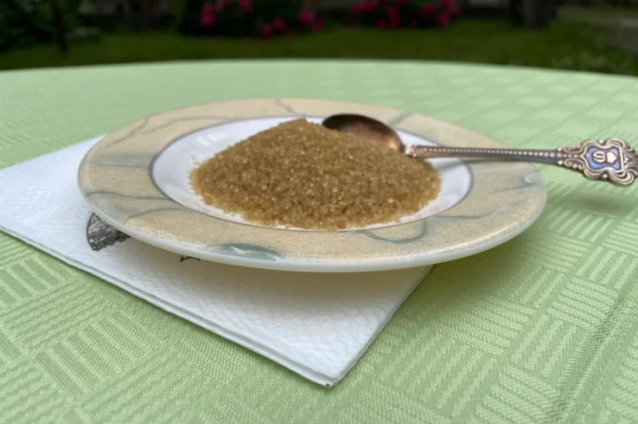 Сахар Темно-коричневый тростниковый в мешках оптом- фото № 2