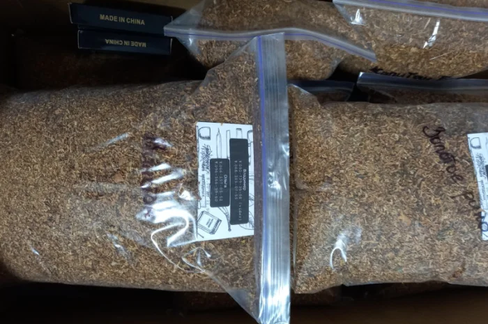 Отличный ЗАВОДСКОЙ табак capitan black- фото № 4