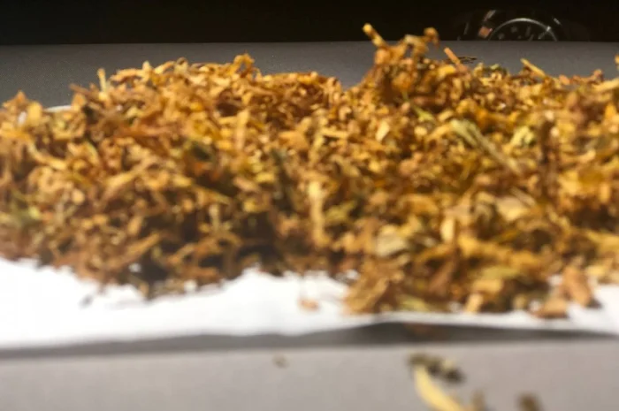 Продам фабричный табак для сигарет 1 кг,  Bond 390 грн за кг- фото № 1