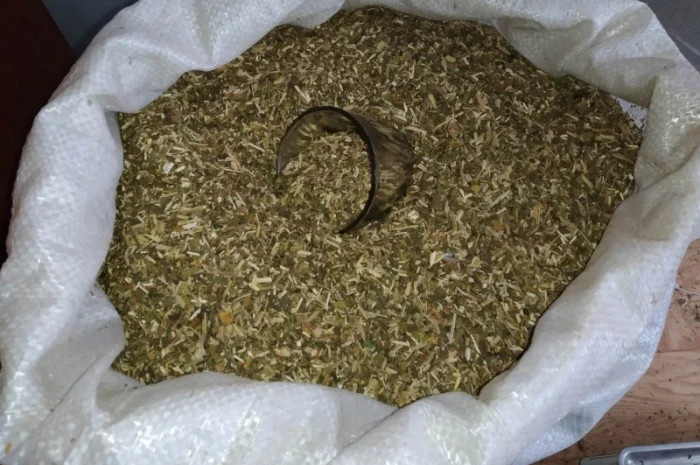 Є хароший домашній тютюнець і махорка отлічна для сигарет 1 кг- фото № 5