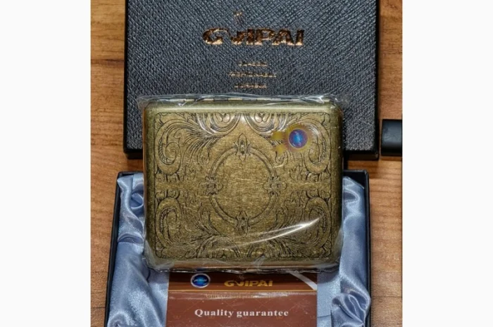 Латунный фирменный портсигар- фото № 1