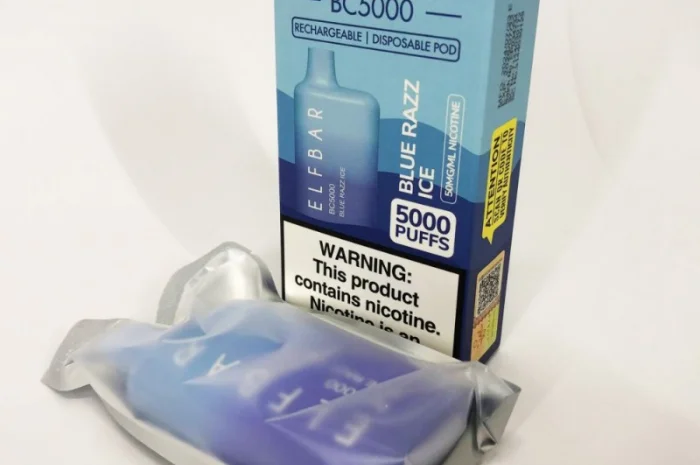 Електрона сигарета Elfbar BC 5% 5000 тяг • Синя малина з льодом •- фото № 2