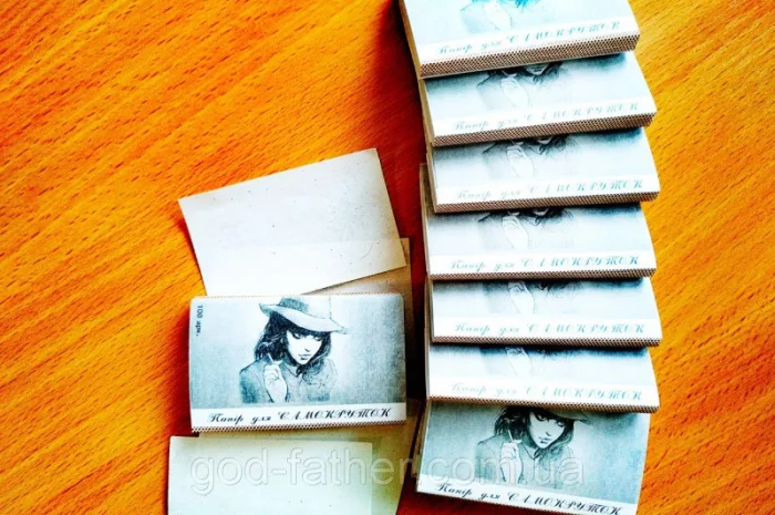 Бумага папиросная для самокруток, Махорки "ЛЕДИ" Белоруссия- фото № 1