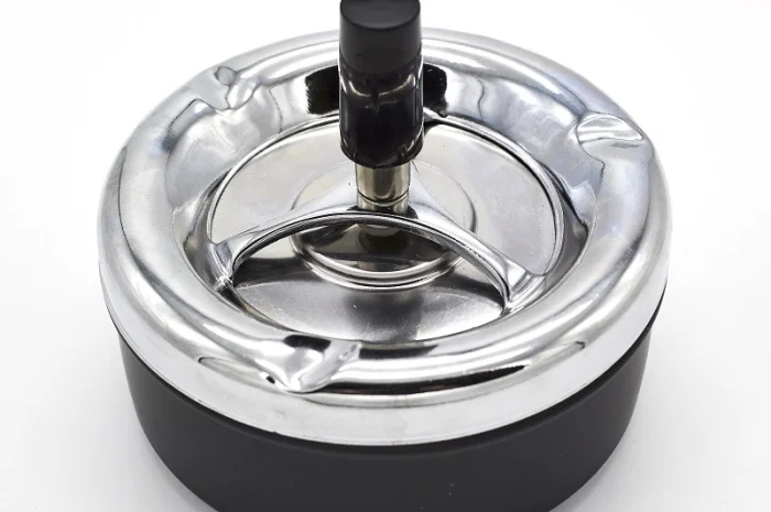 Попільничка, що крутиться, самоочисна, середня 6-1111- фото № 1