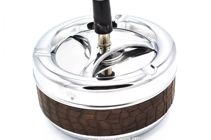 Попільничка, що крутиться, самоочисна, велика, шкіряна 6-1163- фото № 1