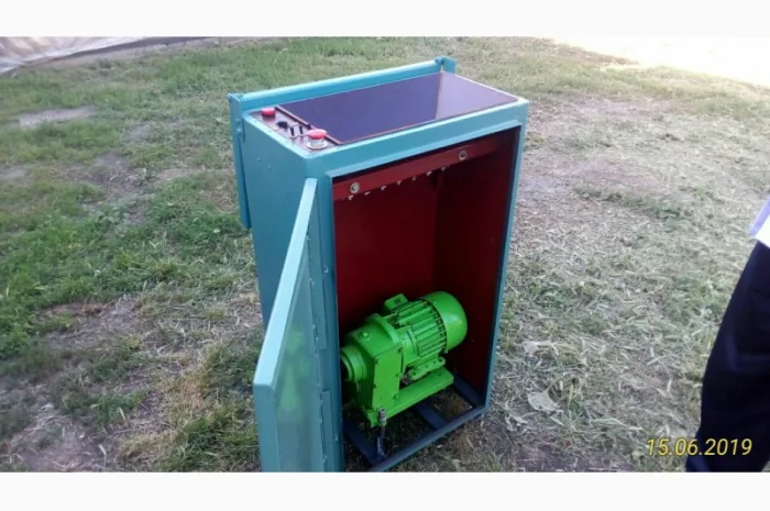 Табакорезка, Тютюнорізка, машина для резки табака- фото № 1