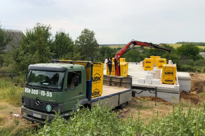 Услуги крана-манипулятора- фото № 1