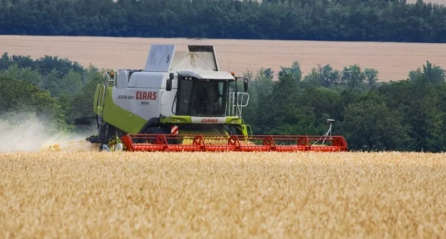 Найму комбайн в Никол.обл интересует уборка пшеницы в Николаевской обл- фото № 1