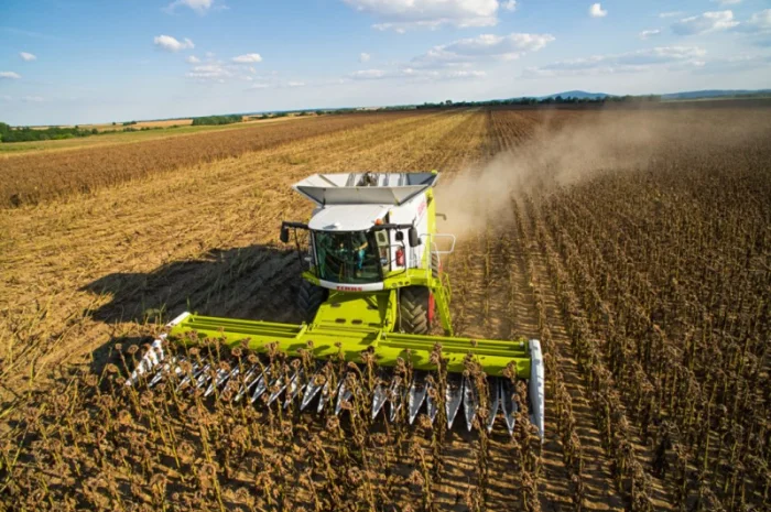 Услуги по уборке подсолнечника кукурузы сои пшеницы внесение аммиака Полтава Черкассы Киев- фото № 1