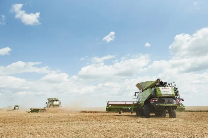 Услуги уборка урожая аренда комбайна комбайн трал негабарит Херсон Великая Александровка- фото № 1