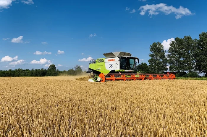 Найму комбайн трактор сеялку бункер-перегрузчик опрыскиватель сельхозтехнику по Украине- фото № 1