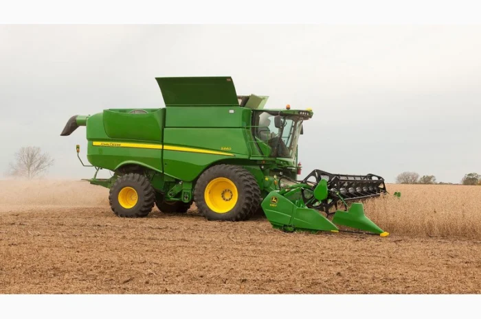 На уборку сои и кукурузы в Сумской области- фото № 2