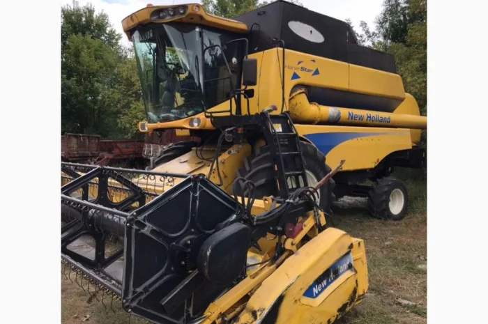 Збирання зернових, соняшника комбайн New Holland CSX7080- фото № 3