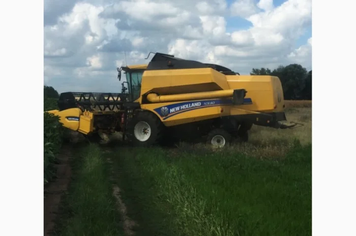 Услуги по уборке просо, подсолнечника, пшеницы, сои в Киевской области, Обуховский район- фото № 1