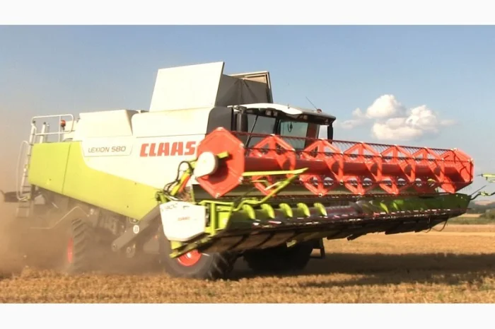 Надаємо послуги обмолоту комбайнами CLAAS LEXION 580-600 усі види культур 2024 года- фото № 1